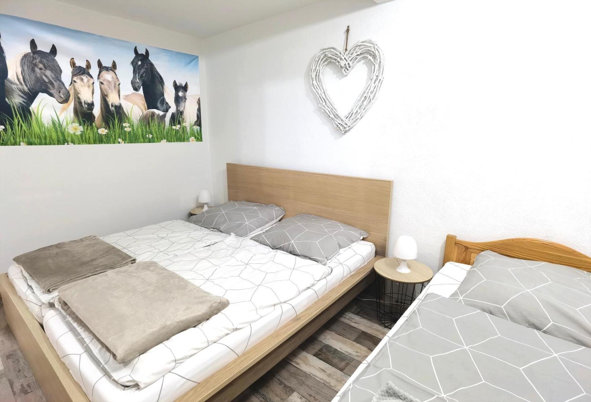 Ferienwohnung - Appartement "Painted Horse" Im Herzen Des Pfaelzer Waldes Reichenbach-Steegen Экстерьер фото